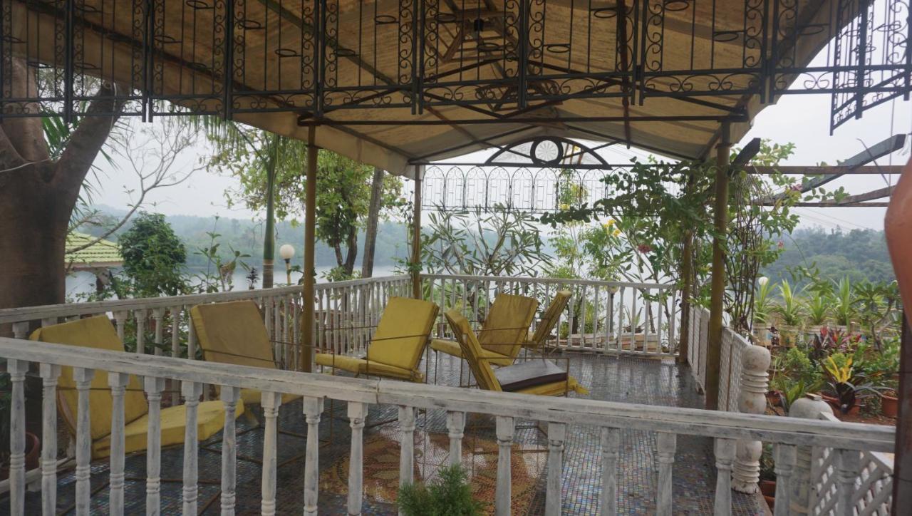 Sona Villa, The Lake Chalet Kudal  Exterior foto